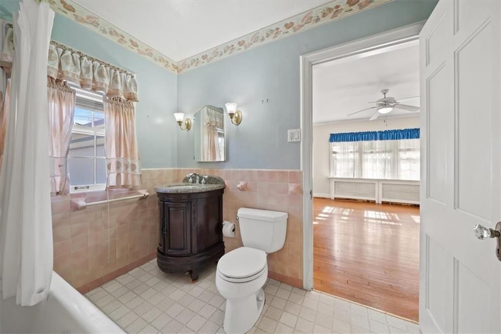 5701 Wornall Road — photo 19