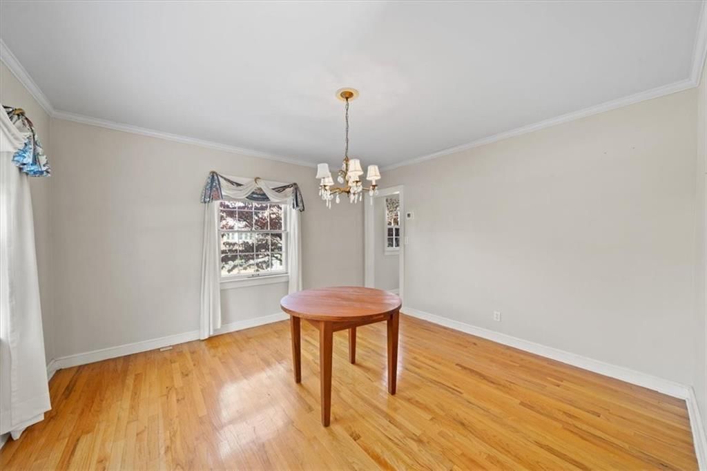 5701 Wornall Road — photo 8