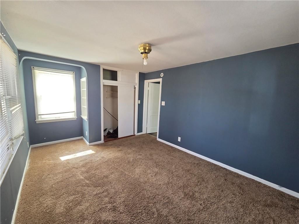 302 W Mill Street — photo 11