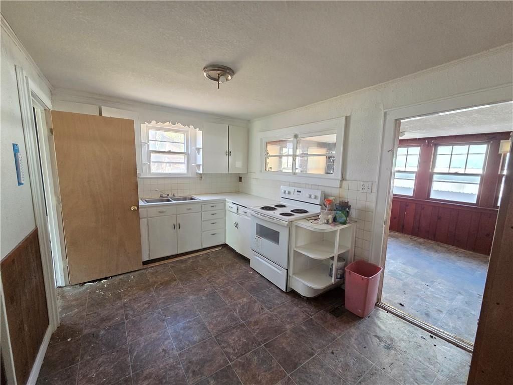 302 W Mill Street — photo 12