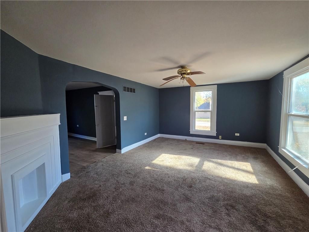 302 W Mill Street — photo 5