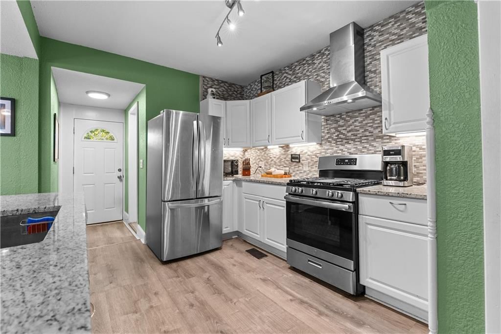 4612 Tracy Avenue — photo 14