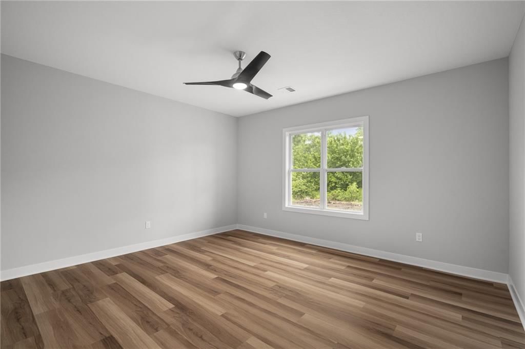 25000 W 89th Street — photo 38