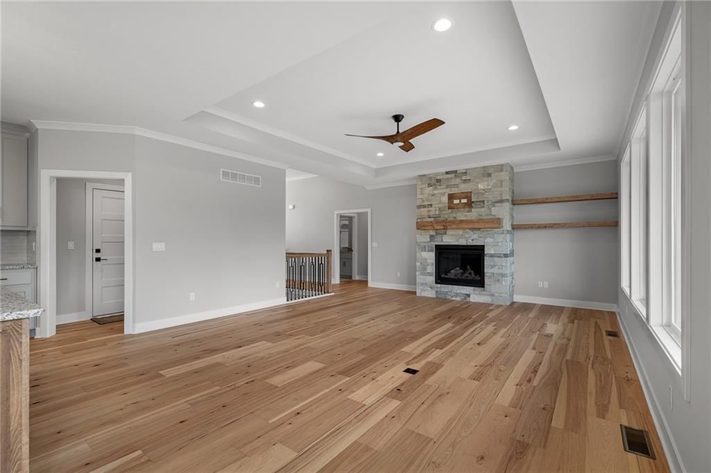 25000 W 89th Street — photo 8