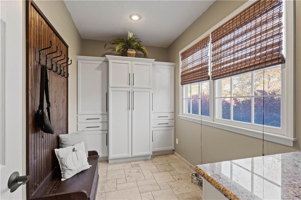 12721 Grandview Street — photo 14