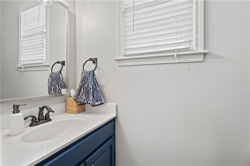 12721 Grandview Street — photo 15