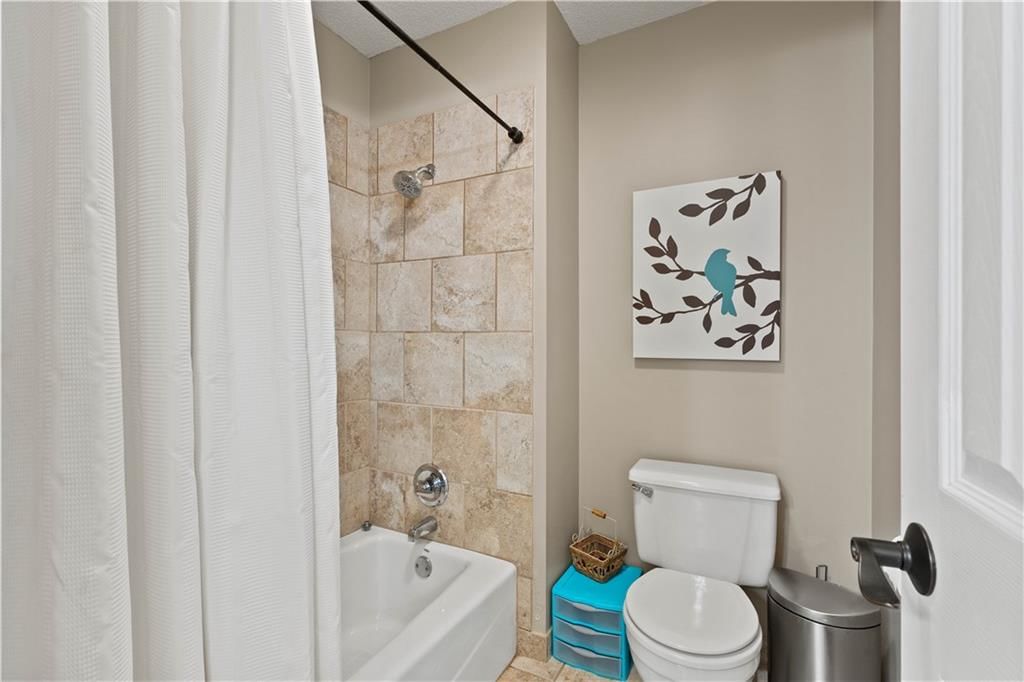 12721 Grandview Street — photo 28