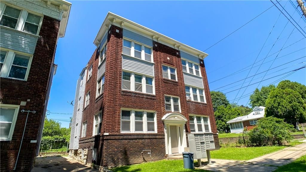 104-110 N Indiana Avenue — photo 3