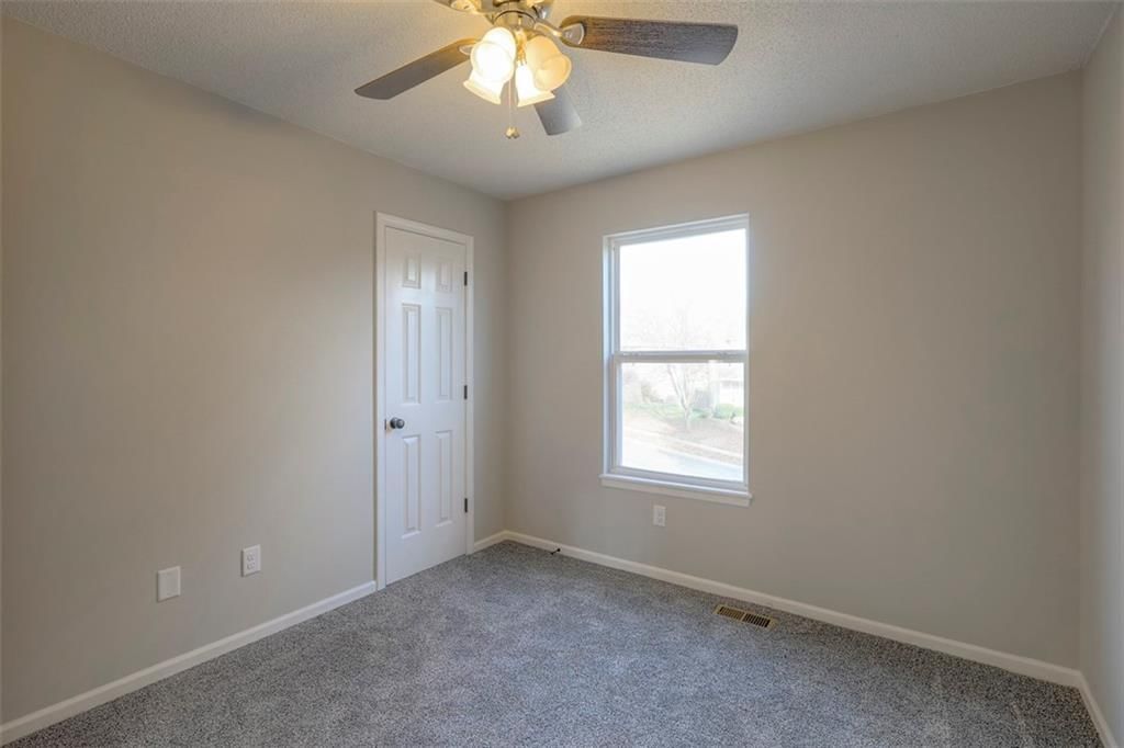 3808 N 113th Street — photo 20