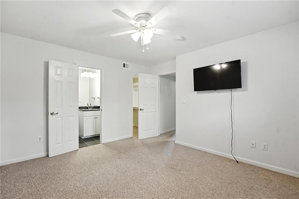 5010 Baltimore Avenue — photo 13