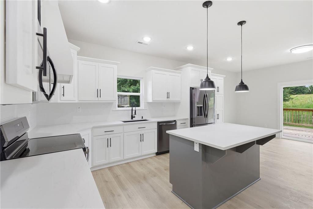 204 Sellman Street — photo 24