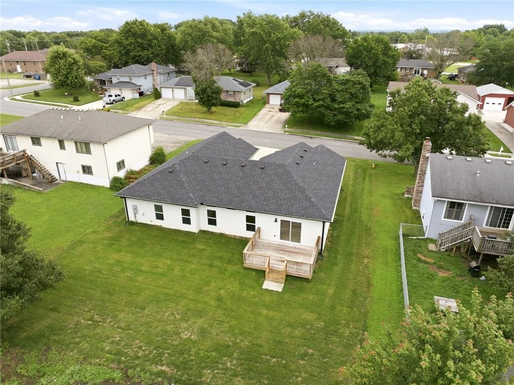 204 Sellman Street — photo 44