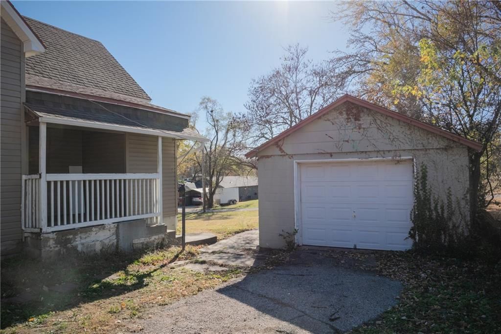 406 W Gay Street — photo 30