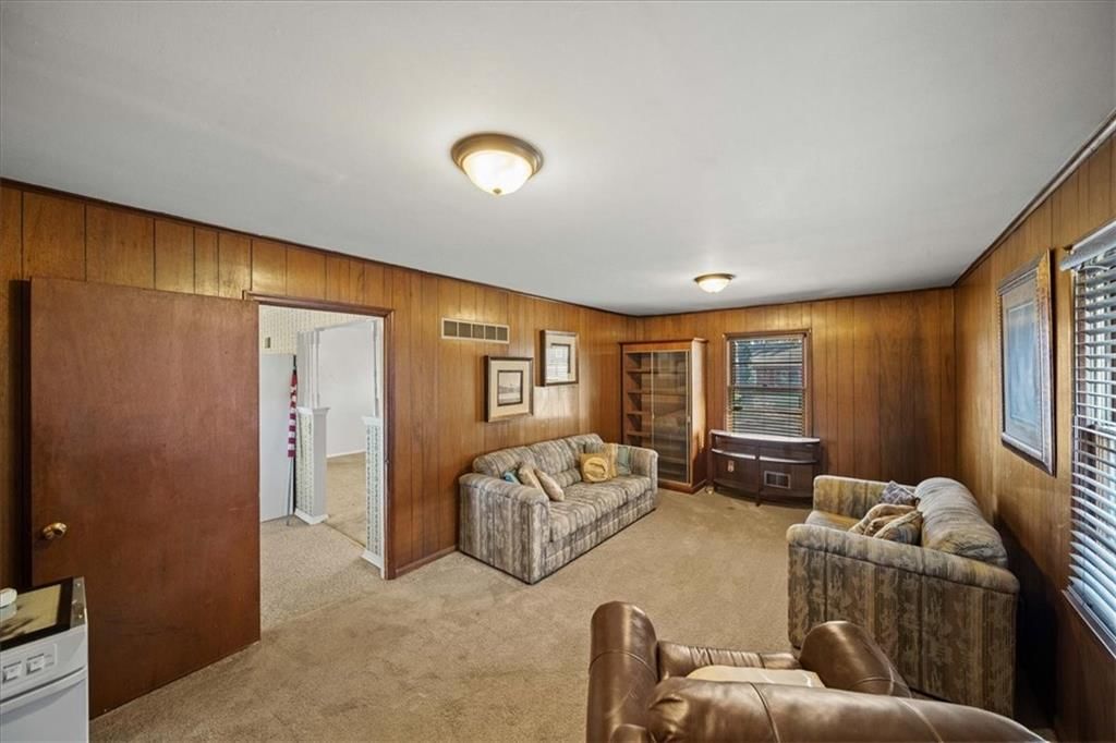 11142 Spring Valley Road — photo 22