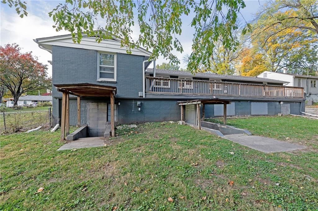 Photo 41 of 44 - 3401 S Denton Road