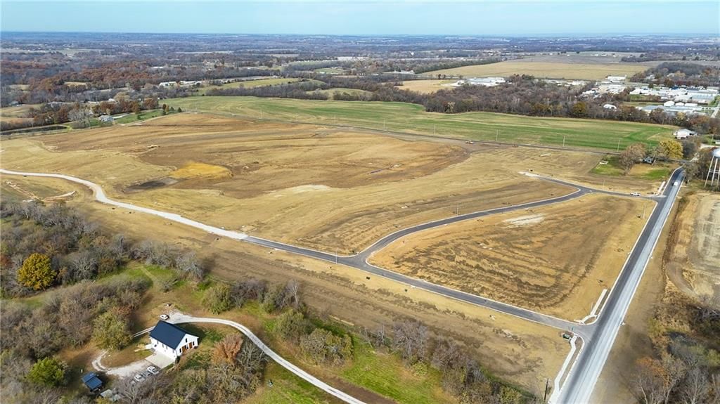 Lot 8 Callie Road — photo 9