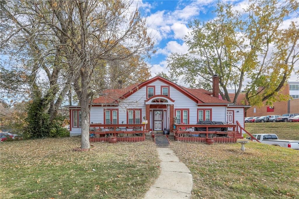 9535 E Winner Road, Independence, MO