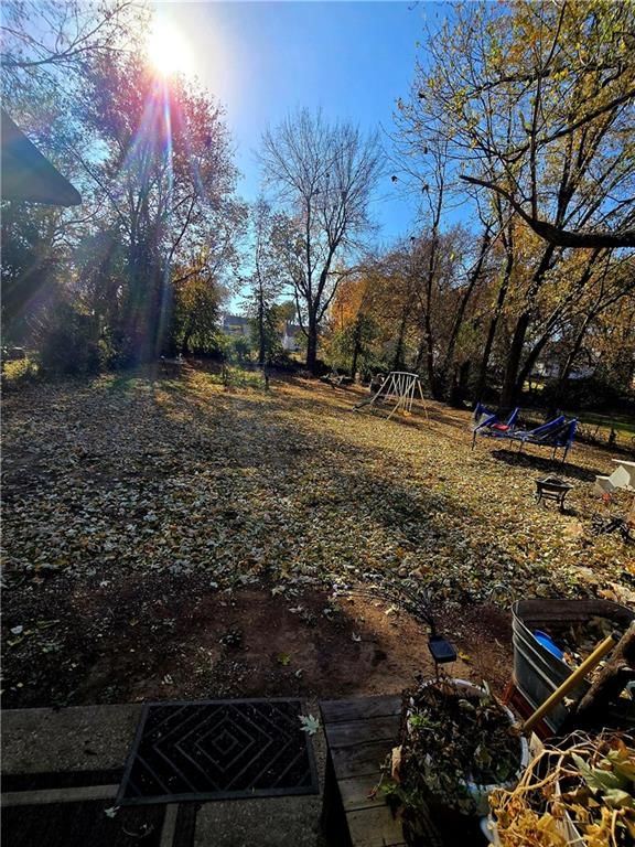 415 E Buchanan Street — photo 16