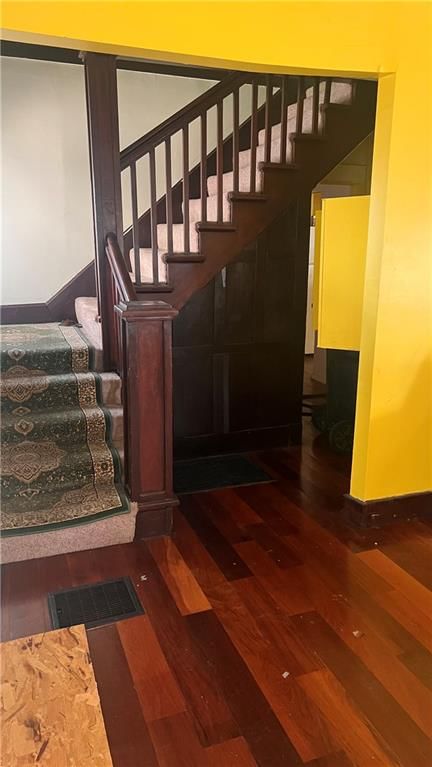 1517 Chelsea Avenue — photo 7