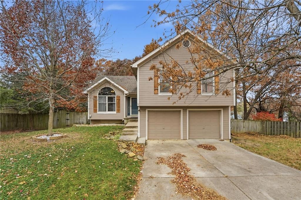 7024 N Mercier Court, Kansas City, MO
