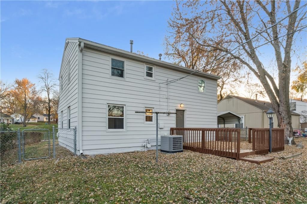 5118 Forest Avenue — photo 34