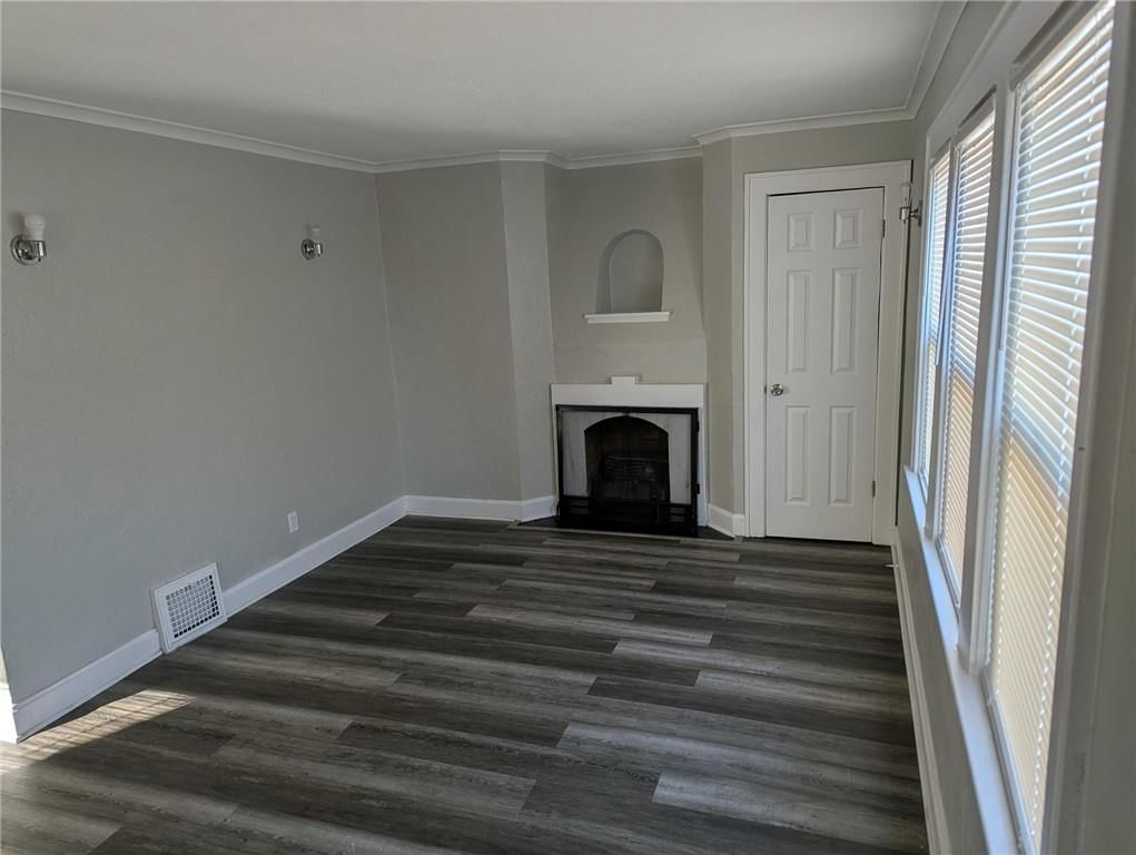 4420 Indiana Avenue — photo 9