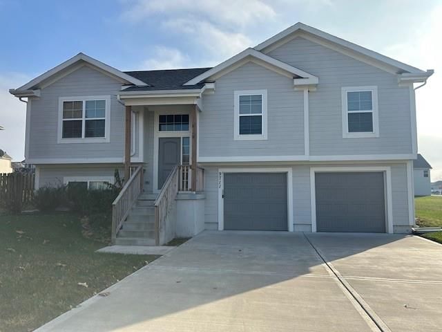 9711 E 220th Street, Peculiar, MO