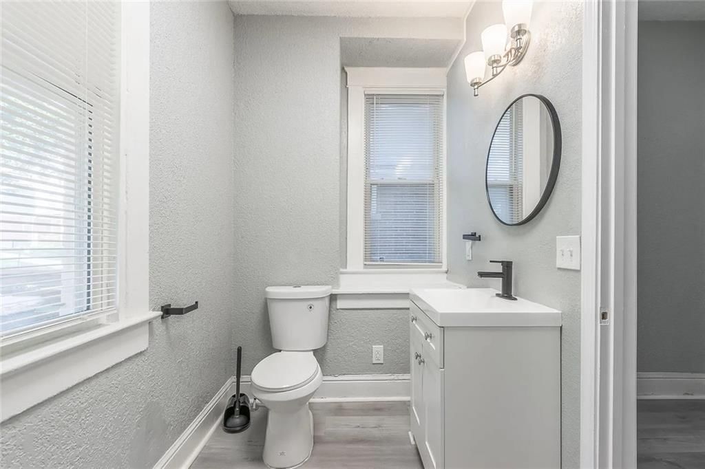 2641 Agnes Avenue — photo 8