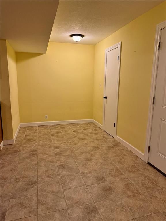 209 N Main Street — photo 12