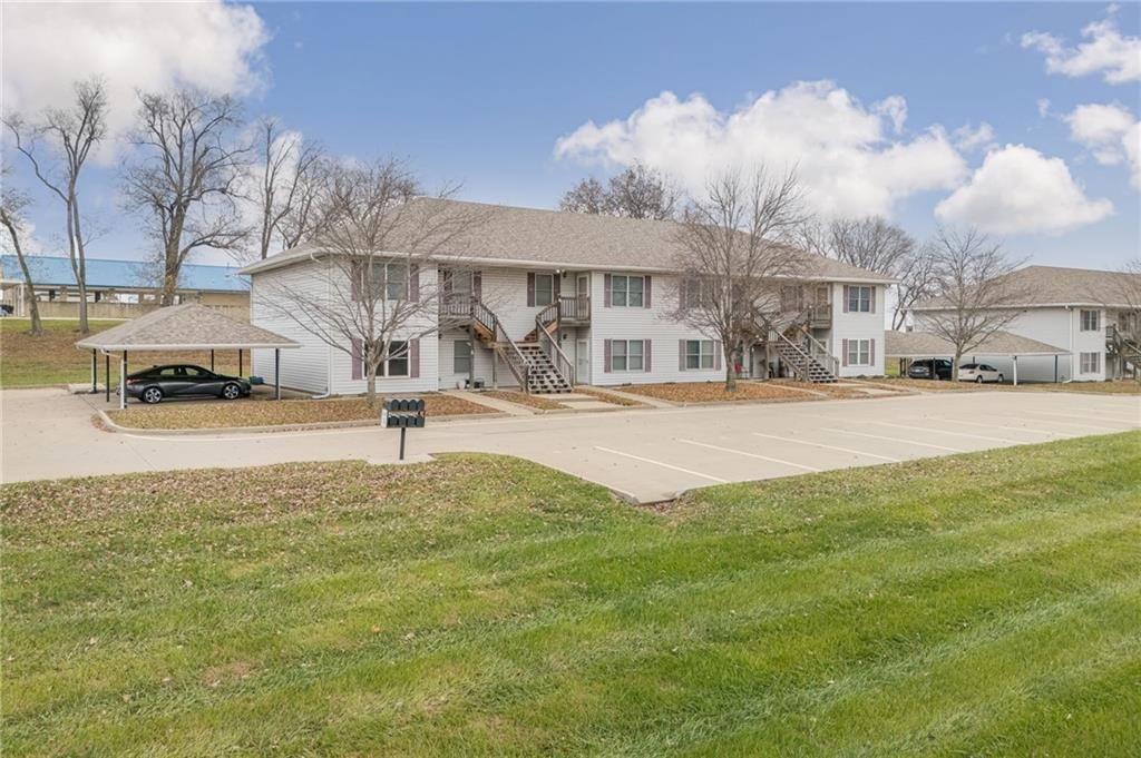 2301 S Riverside Road — photo 3