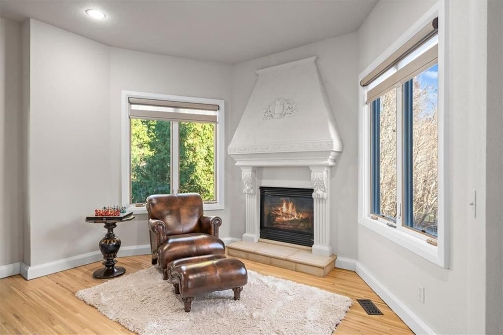 8519 N Sycamore Avenue — photo 50