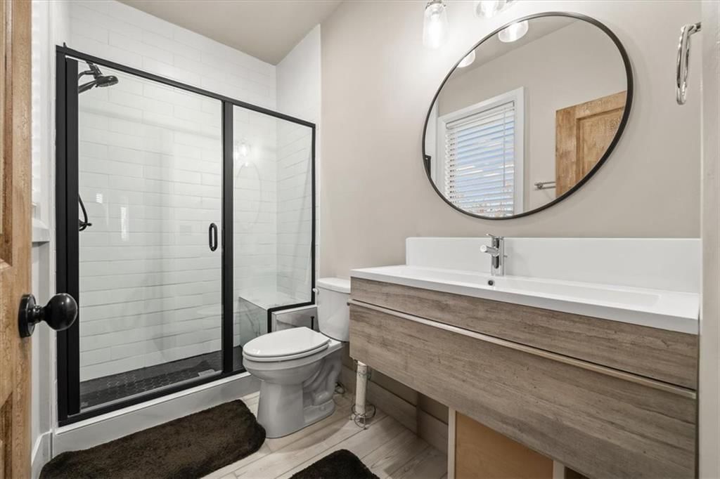 8519 N Sycamore Avenue — photo 62