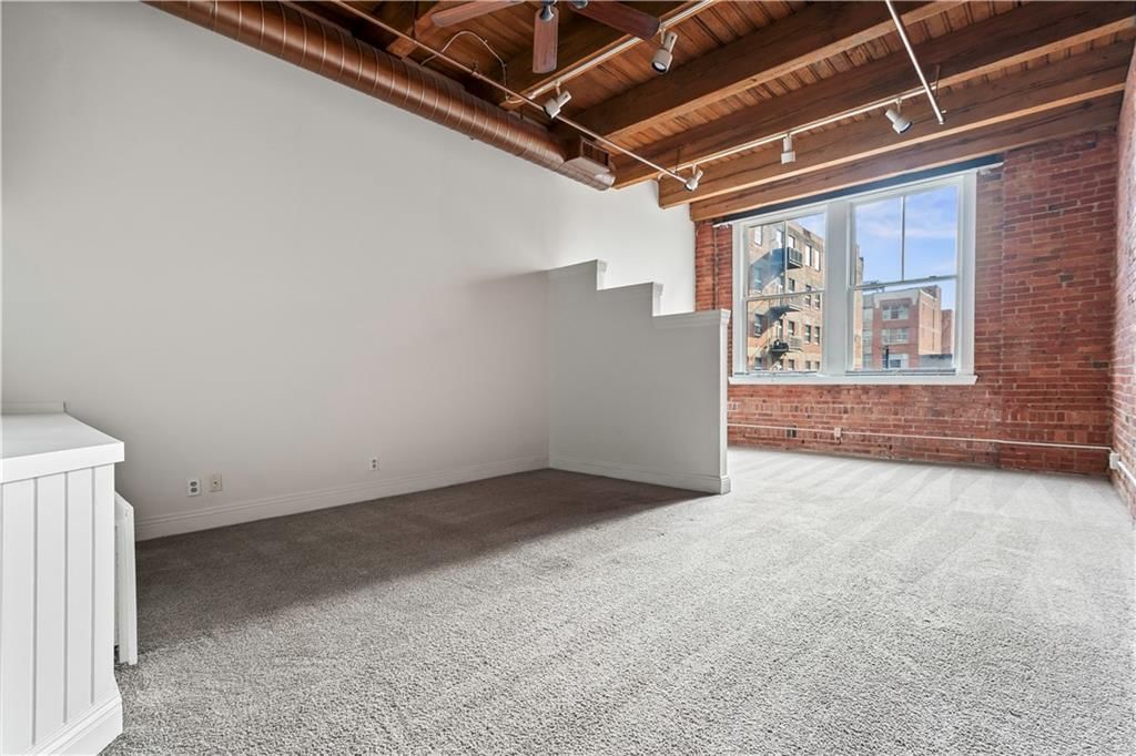 700 Broadway Boulevard — photo 4