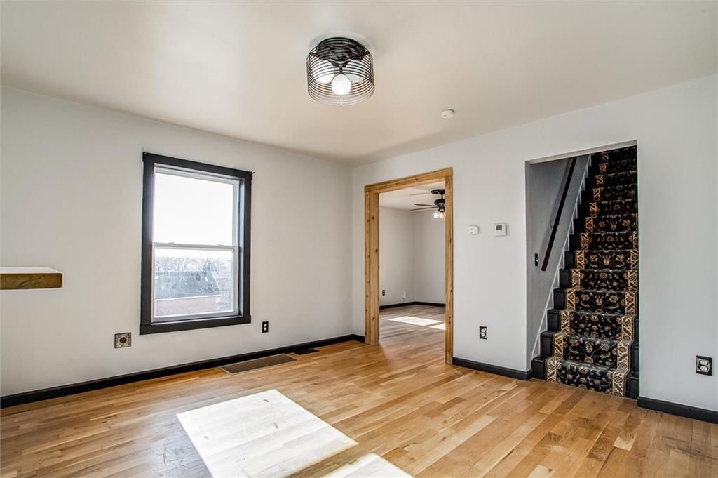 287 S Coy Street — photo 12