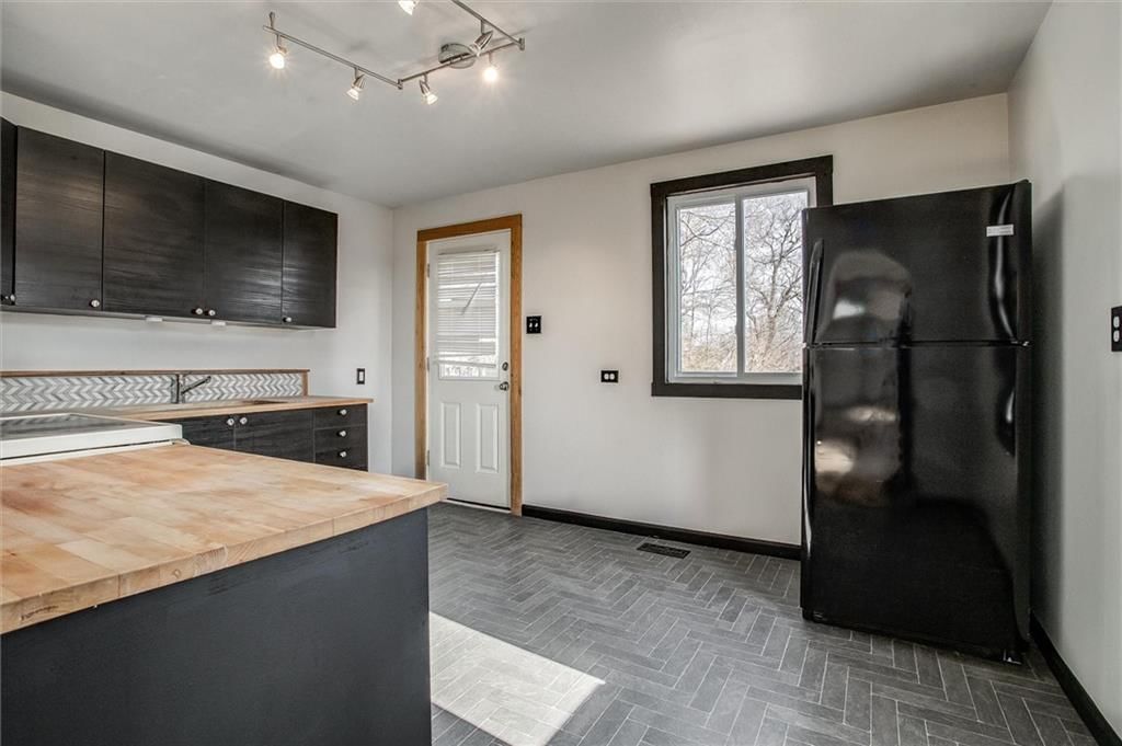 287 S Coy Street — photo 16
