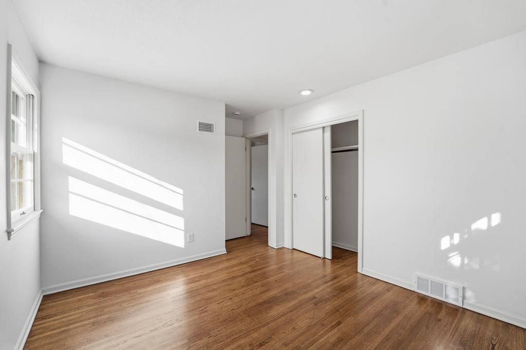 9948 Rosehill Road — photo 16