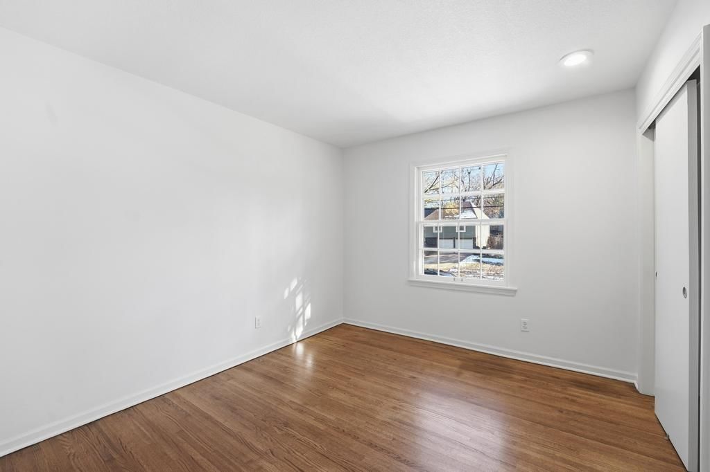 9948 Rosehill Road — photo 18