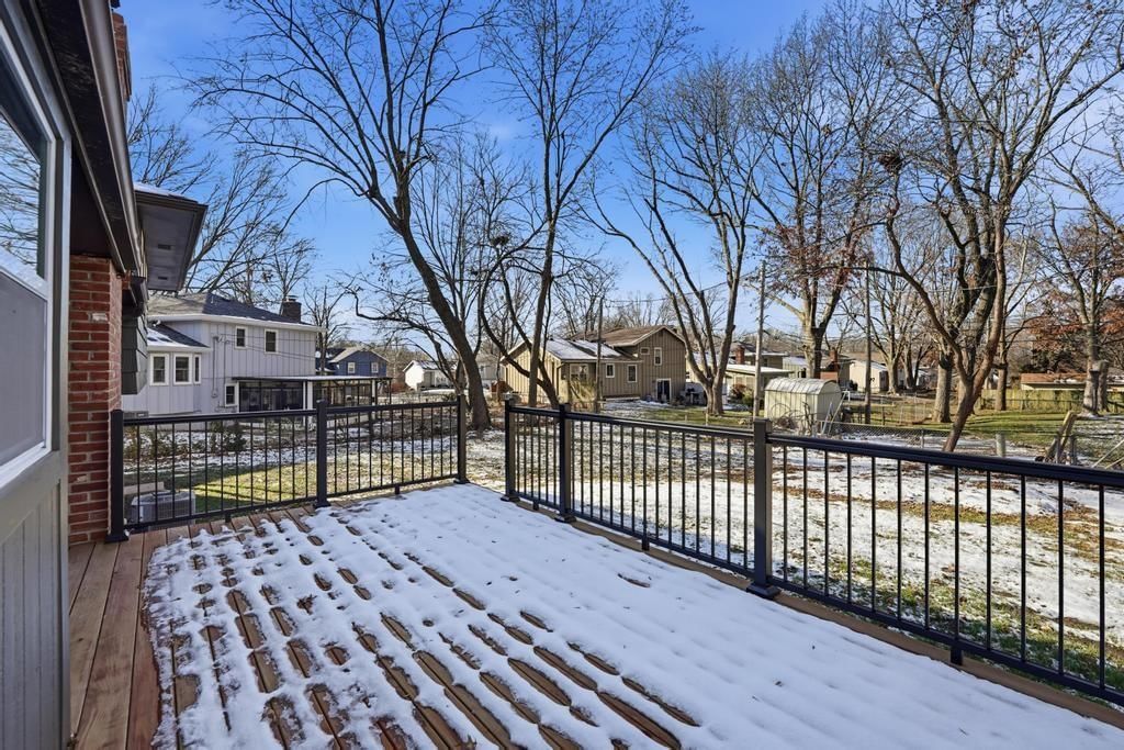 9948 Rosehill Road — photo 26