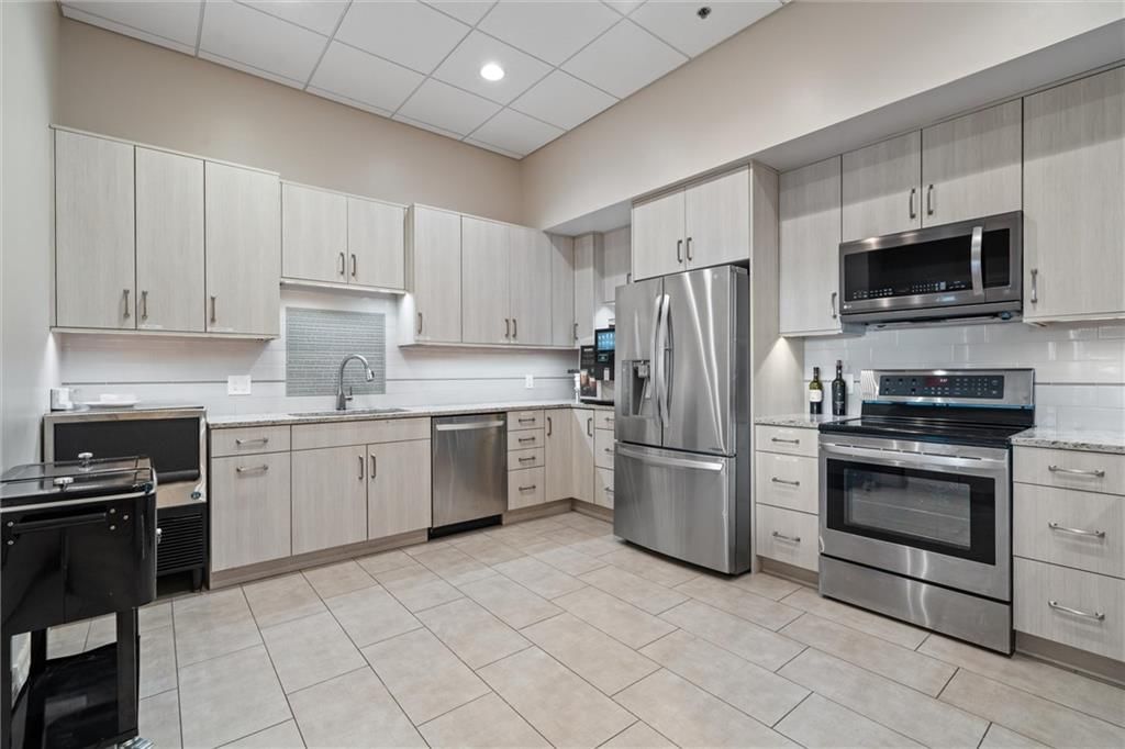 4950 Central Street — photo 35