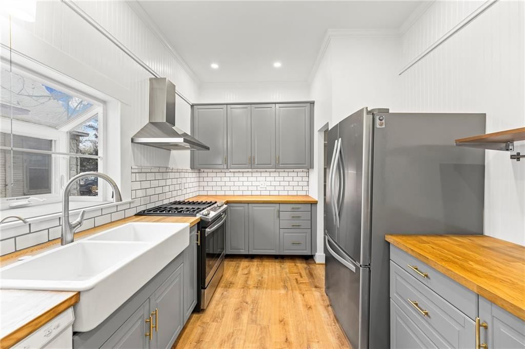 923 Cherokee Street — photo 3