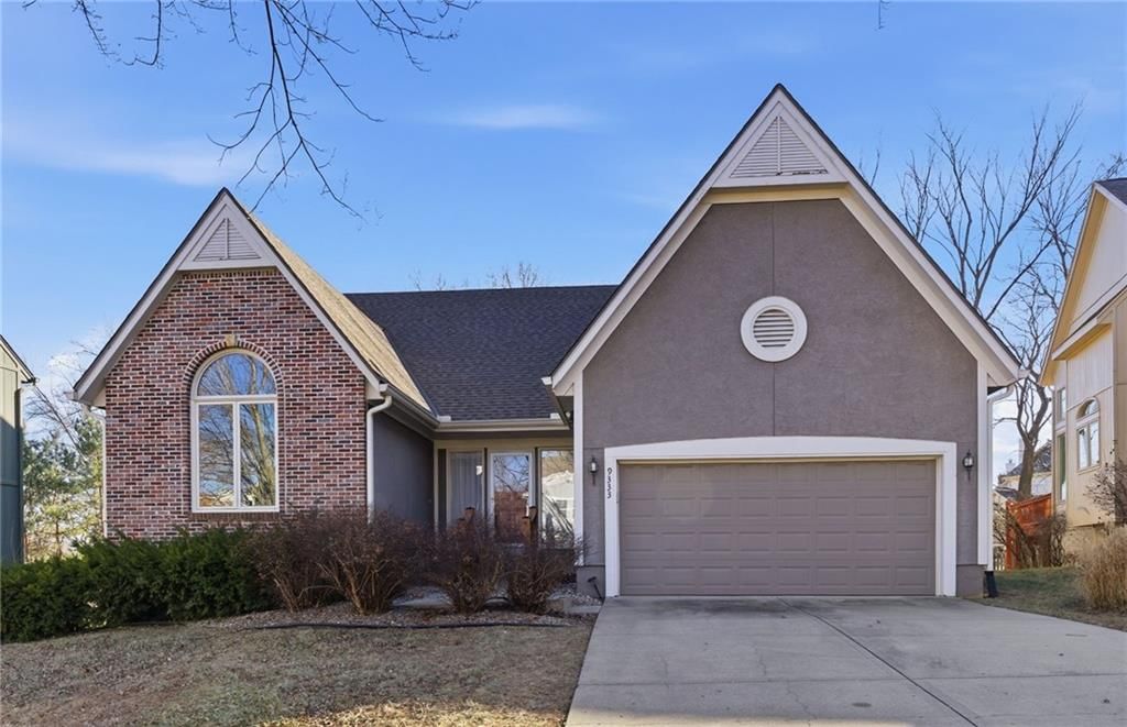 9333 W 125th Street, Overland Park, KS