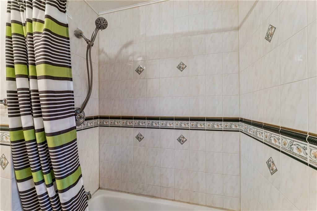 12 SE 15th Street — photo 31