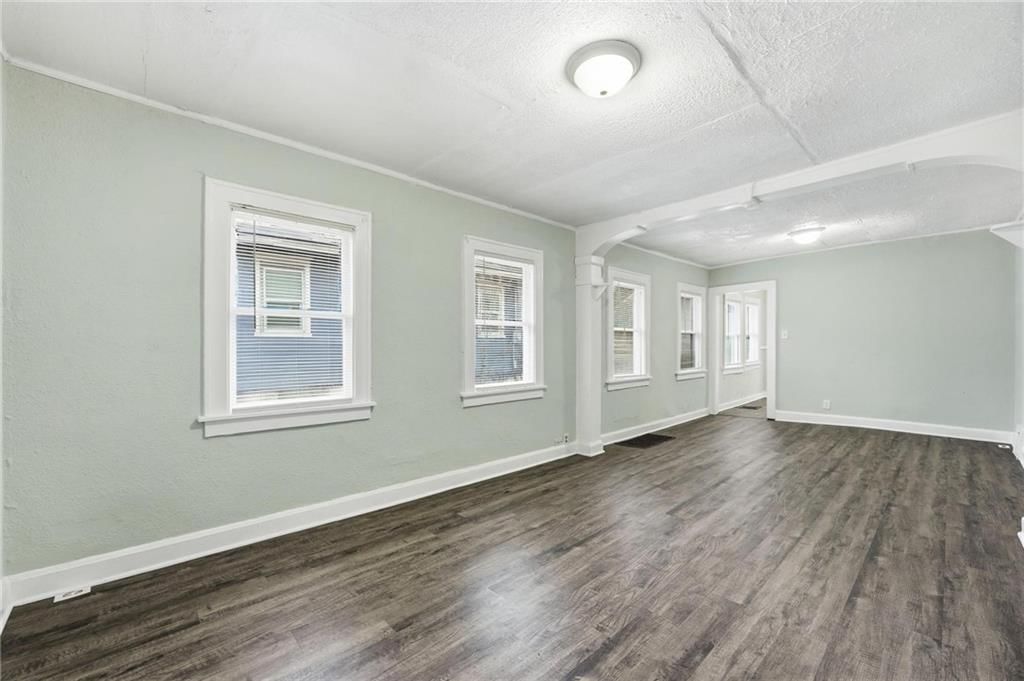 4824 Agnes Avenue — photo 3