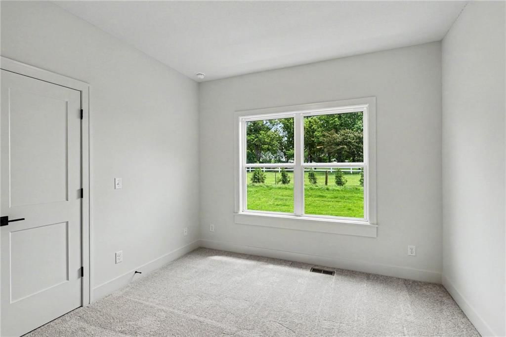 18425 Long Street — photo 21