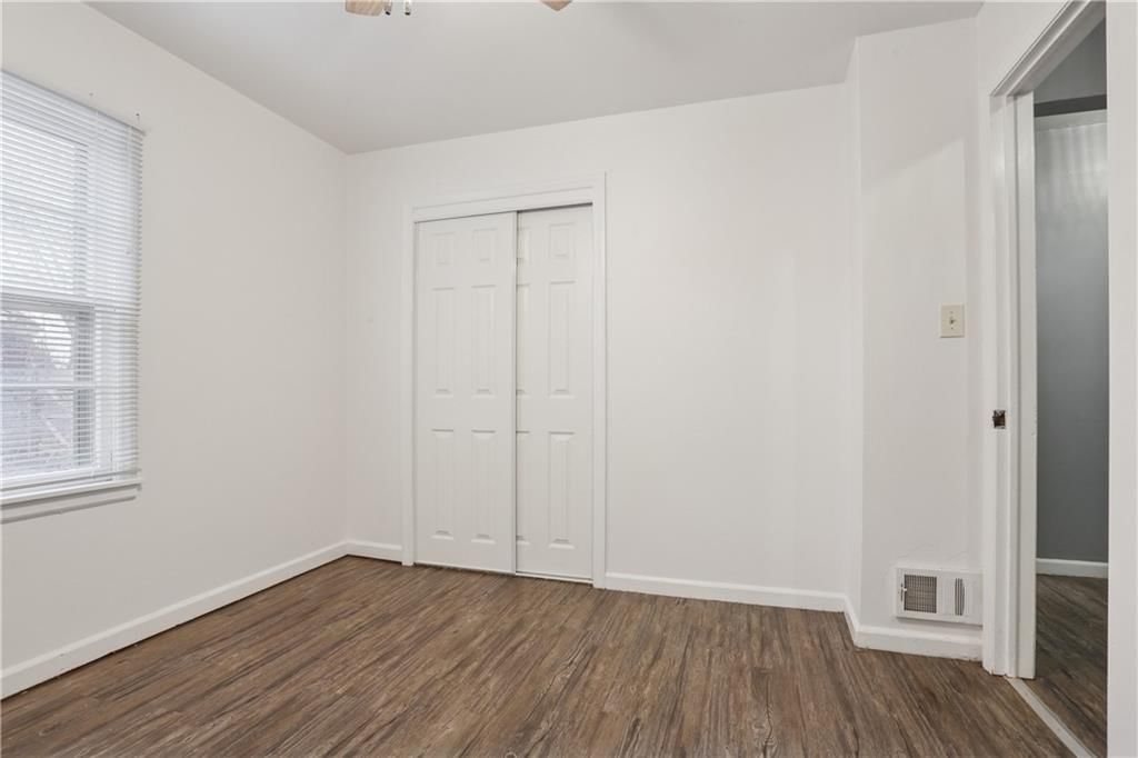 Photo 29 of 40 - 4011 N Bellefontaine Avenue