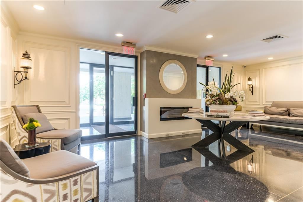4740 Roanoke Parkway — photo 4