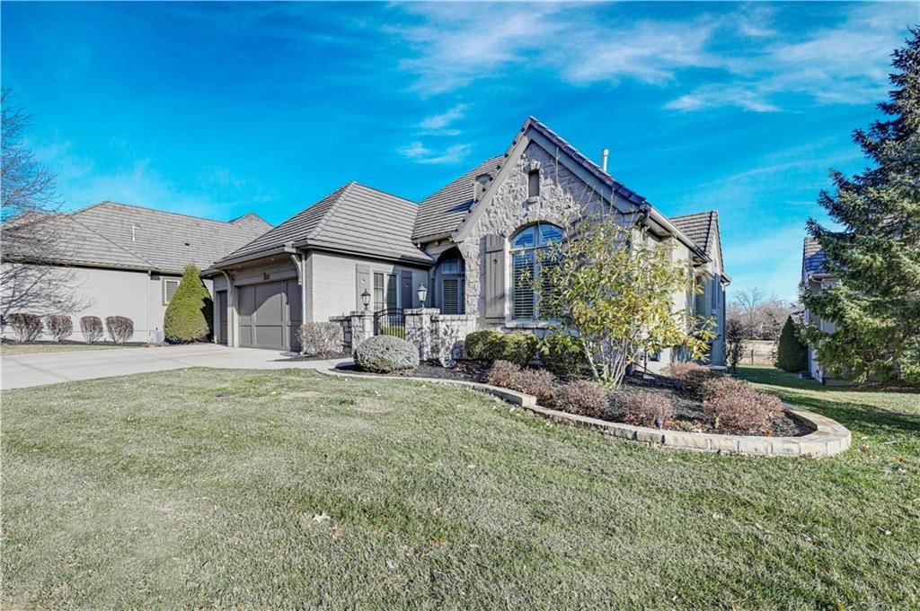 14001 Nicklaus Drive, Overland Park, KS