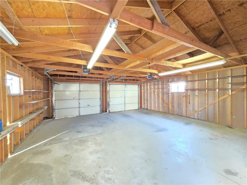 329 W 1st Street — photo 13