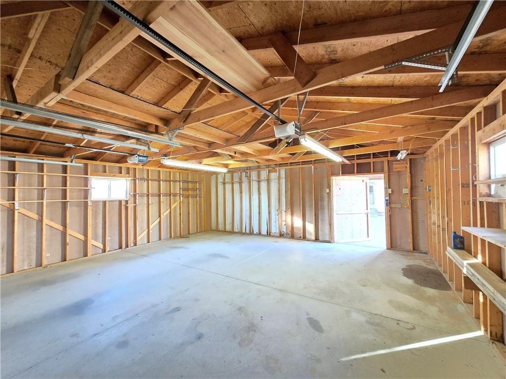 329 W 1st Street — photo 14