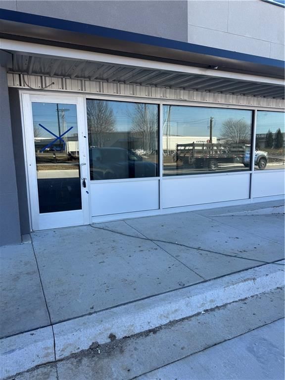 2135 E Kansas City suite B Road — photo 3